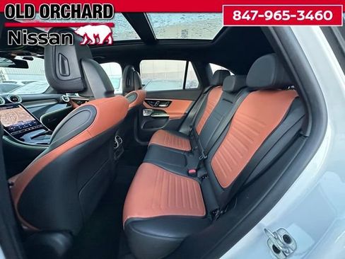 Used 2025 Mercedes-Benz GLC 300 4MATIC w/ AMG Line image 14