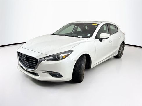 Used 2018 MAZDA MAZDA3 Grand Touring w/ Premium Equipment Package image 2