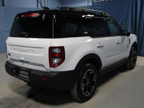 New 2025 Ford Bronco Sport Outer Banks w/ Outer Banks Tech Package+ image 32
