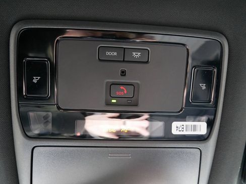 New 2026 Lexus TX 500h AWD image 27