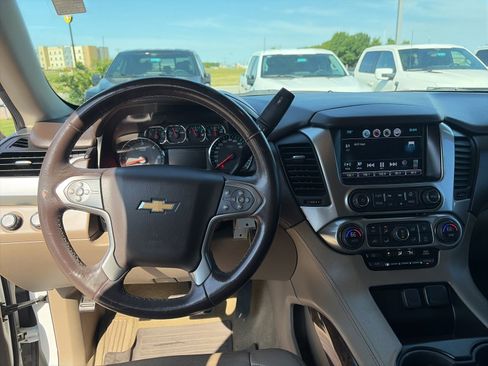 Used 2016 Chevrolet Tahoe LS AWD/4WD image 18