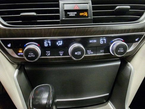 Used 2018 Honda Accord EX-L image 39