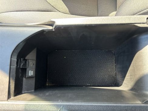 Used 2024 Toyota Camry LE image 34