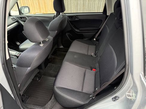 Used 2015 Subaru Forester 2.5i Premium w/ All-Weather Package image 14