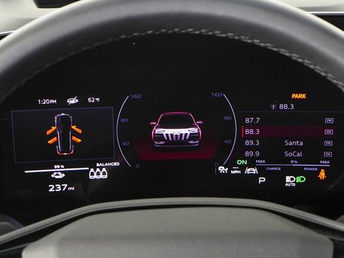 Used 2025 Audi Q6 e-tron Premium Plus w/ Premium Plus image 28