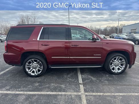 Used 2020 GMC Yukon SLT w/ Premium Edition image 2