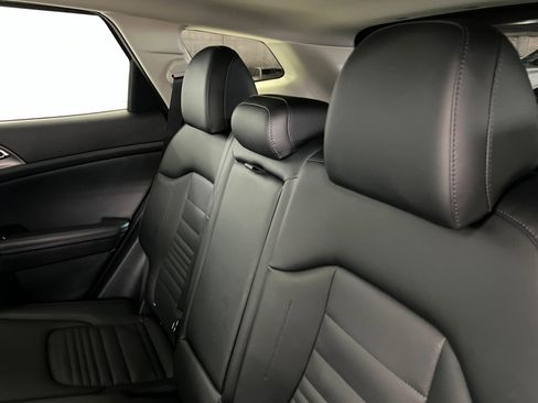 Used 2023 Kia Sportage SX image 21