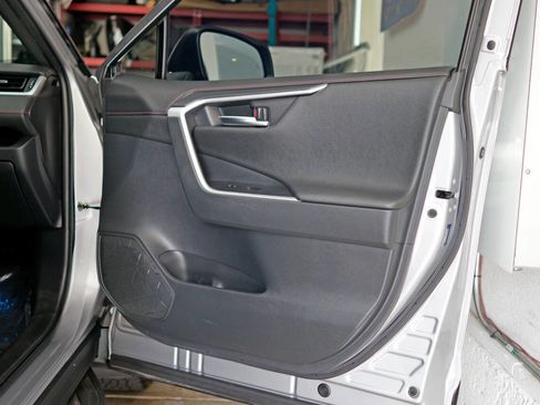 Used 2021 Toyota RAV4 XSE image 24