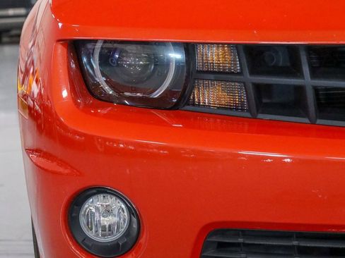 Used 2010 Chevrolet Camaro SS w/ LPO, Ground Effects Package image 14