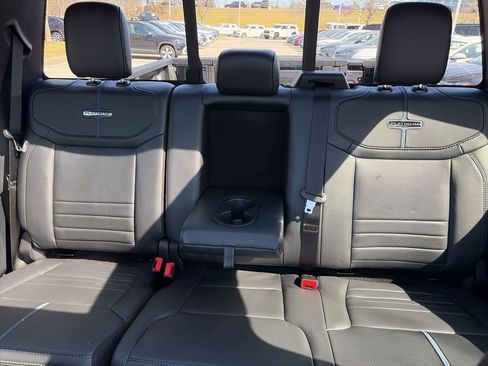 Used 2025 Ford F150 Platinum w/ Equipment Group 702A High image 26