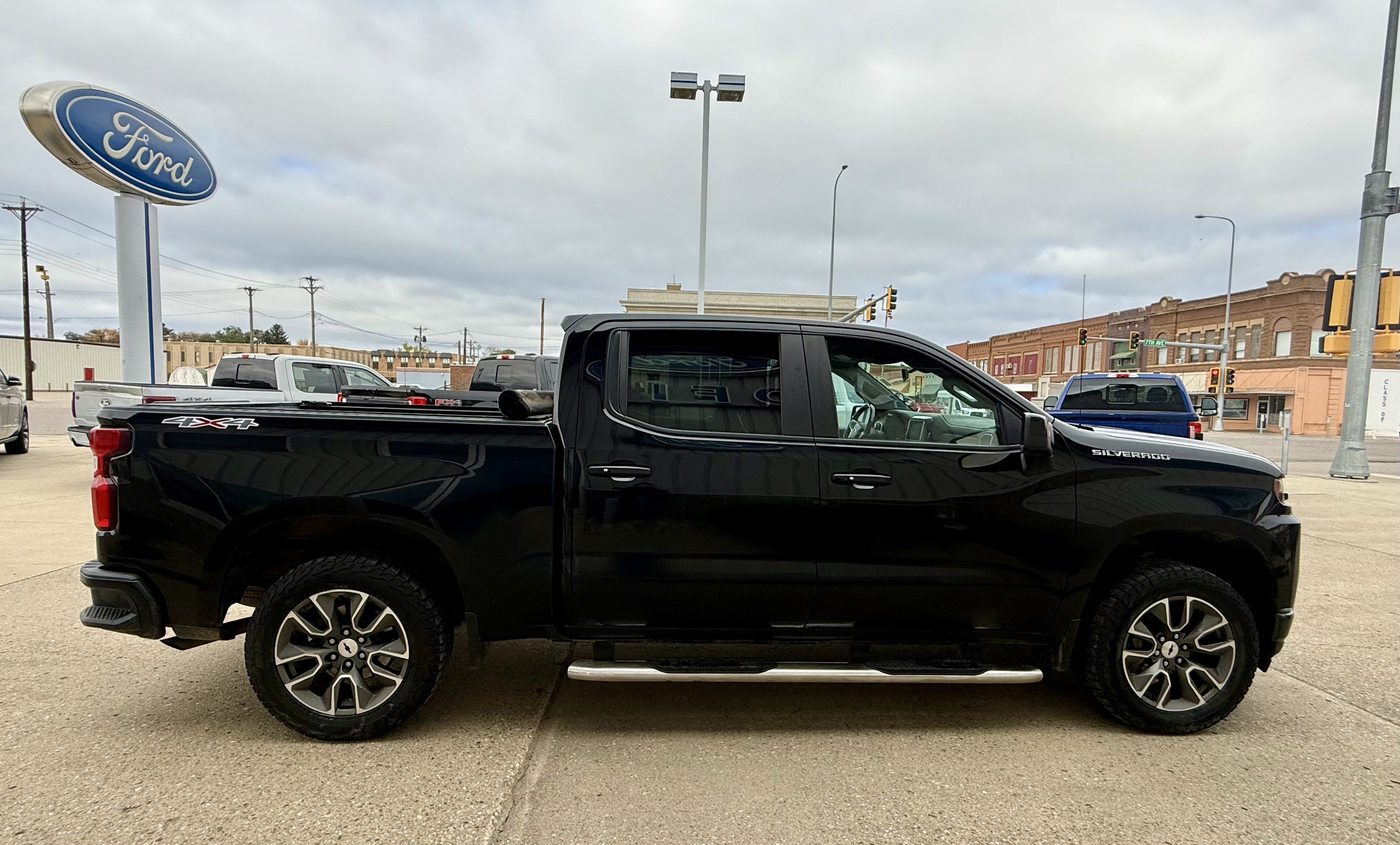 Used 2019 Chevrolet Silverado 1500 RST w/ All-Star Edition AWD/4WD image 4
