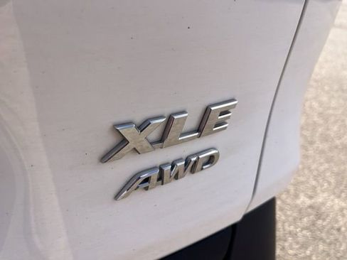 Used 2021 Toyota RAV4 XLE image 27