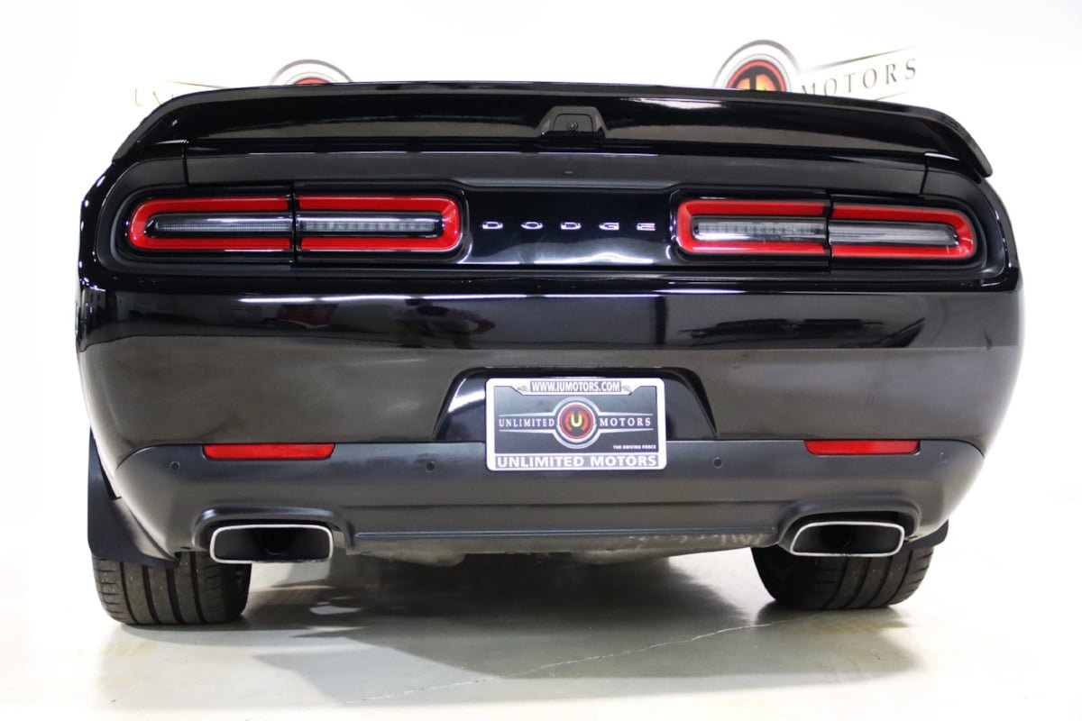 Used 2023 Dodge Challenger R/T Scat Pack RWD image 36