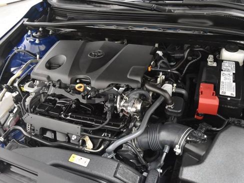 Used 2024 Toyota Camry XSE image 9