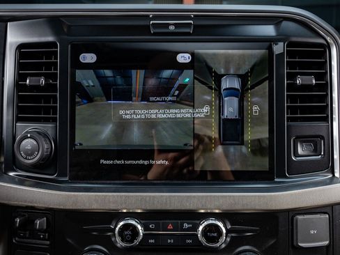 Used 2026 Ford F350 Platinum w/ Platinum Plus Package image 26