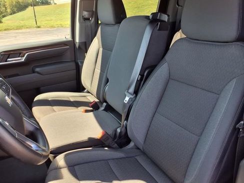 Used 2025 Chevrolet Silverado 1500 LT image 52