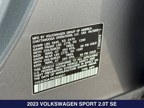 Used 2023 Volkswagen Atlas Cross Sport SE w/ Panoramic Sunroof Package FWD image 31