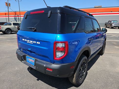 New 2025 Ford Bronco Sport Badlands image 11