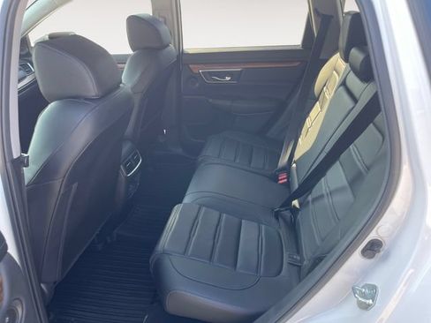 Used 2022 Honda CR-V Touring image 13
