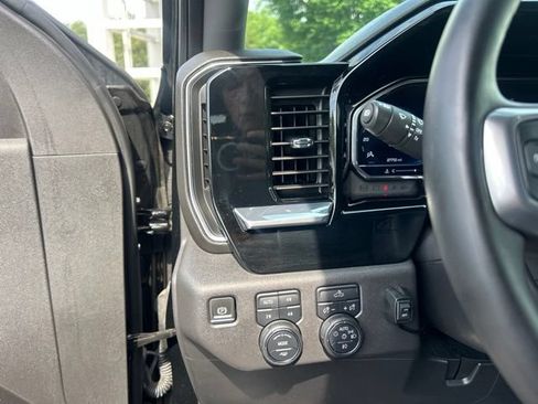 Used 2024 Chevrolet Silverado 1500 LT Trail Boss w/ Protection Package AWD/4WD image 27