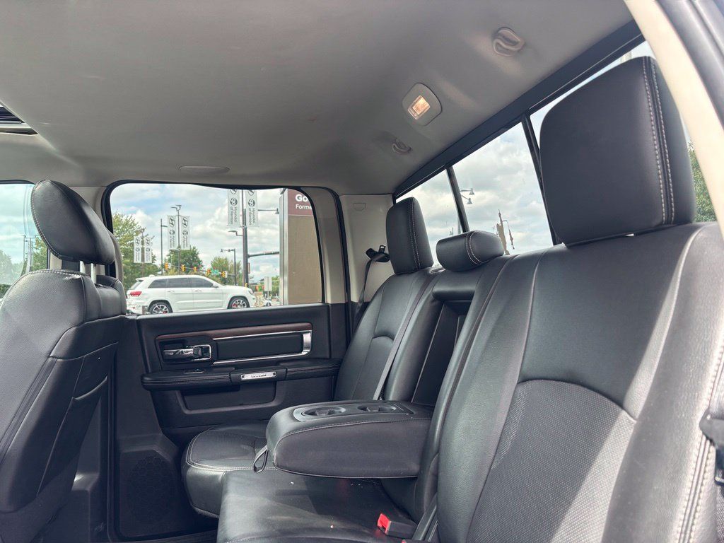 Used 2014 RAM 2500 Laramie w/ Convenience Group AWD/4WD image 11