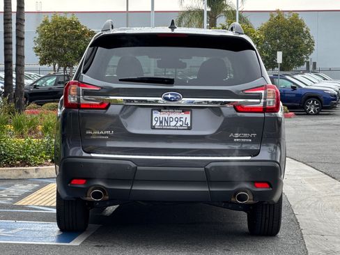 Used 2025 Subaru Ascent Limited AWD/4WD image 5