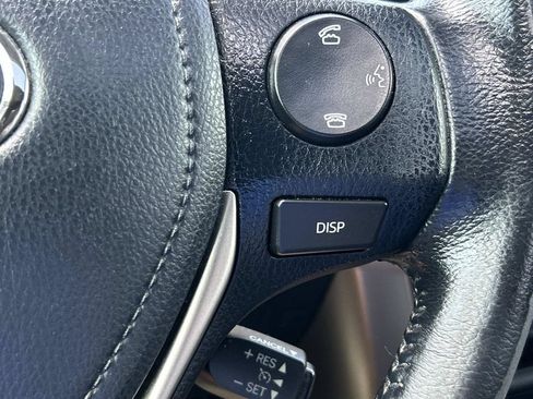Used 2015 Toyota RAV4 Limited FWD image 28