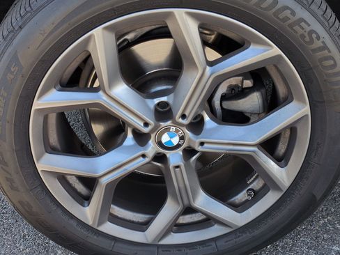 Used 2024 BMW X3 xDrive30i w/ Premium Package image 13