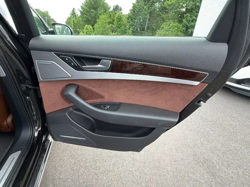 Used 2013 Audi A8 3.0T w/ Convenience Pkg AWD/4WD image 42
