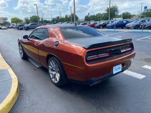 Used 2020 Dodge Challenger R/T image 7