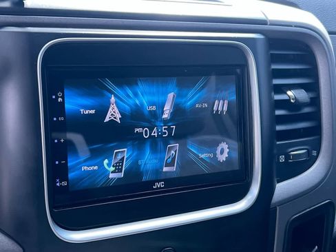 Used 2014 RAM 1500 ST w/ SXT Appearance Group AWD/4WD image 16