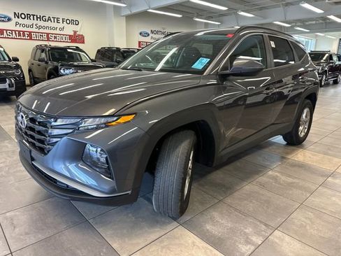 Used 2023 Hyundai Tucson SEL AWD/4WD image 14
