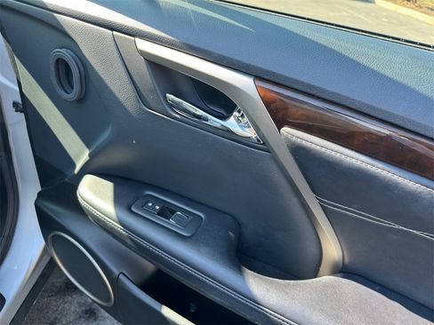 Used 2019 Lexus RX 350 AWD w/ Navigation Package image 22