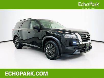 Used 2024 Nissan Pathfinder SV w/ SV Premium Package