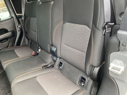 Used 2022 Jeep Gladiator Mojave w/ LED Lighting Group image 12