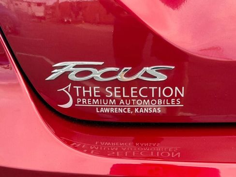 Used 2014 Ford Focus SE w/ Equipment Group 201A image 14