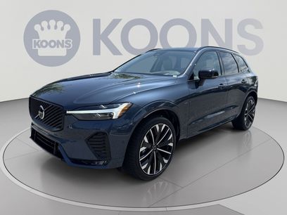 New 2026 Volvo XC60 B5 Ultra w/ Climate Package