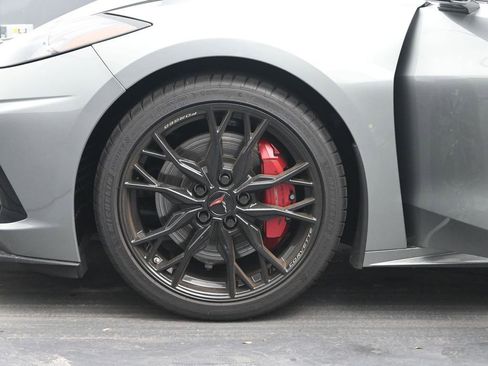 Used 2023 Chevrolet Corvette Stingray Premium Conv w/ Z51 Performance Package image 36