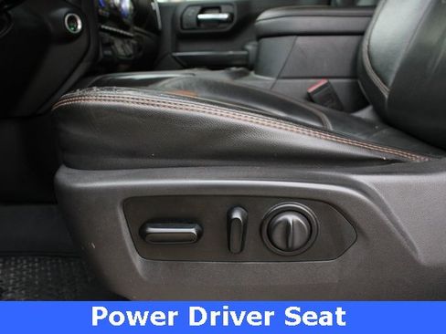 Used 2021 GMC Sierra 1500 AT4 w/ AT4 Premium Package image 3