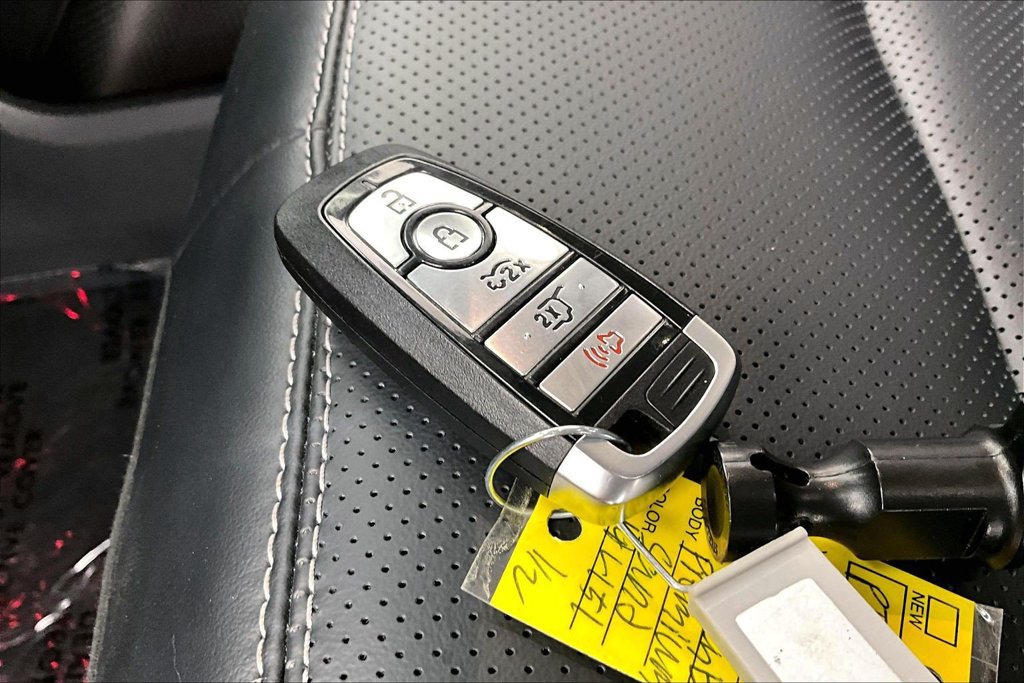 Used 2025 Ford Mustang Mach-E Premium AWD/4WD image 11