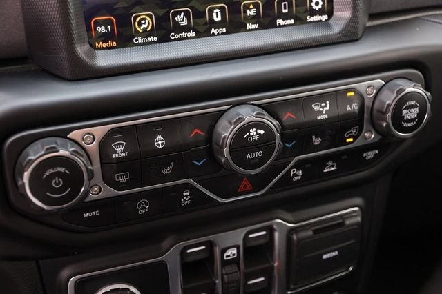 Used 2021 Jeep Gladiator Mojave AWD/4WD image 18