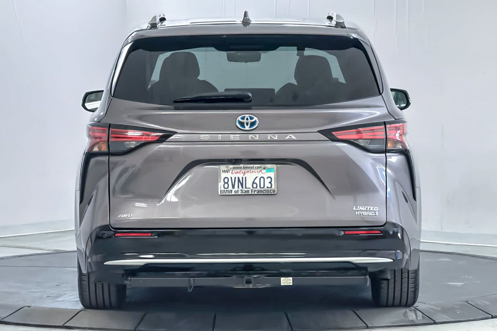 Used 2021 Toyota Sienna Limited AWD/4WD image 7
