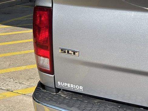 Used 2024 RAM 1500 Classic SLT AWD/4WD image 5