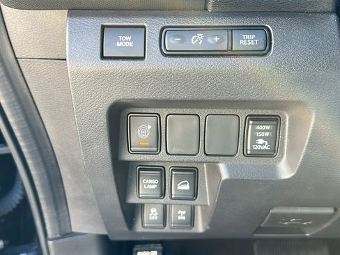 Certified 2023 Nissan Frontier PRO-4X w/ Pro-4X Premium Package image 16