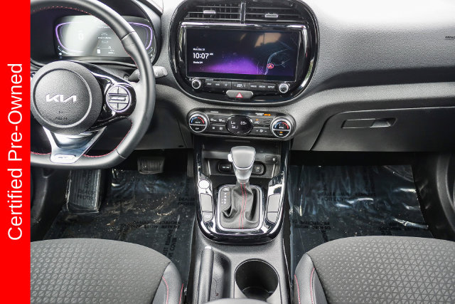 Certified 2025 Kia Soul GT-Line FWD image 14