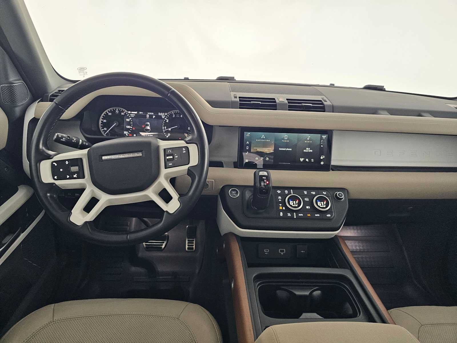 Used 2023 Land Rover Defender 110 S AWD/4WD image 18