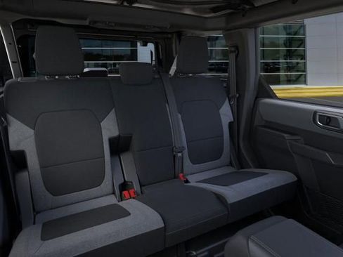 New 2025 Ford Bronco 4-Door image 11
