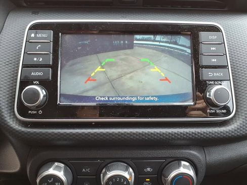 Used 2024 Nissan Kicks S image 20