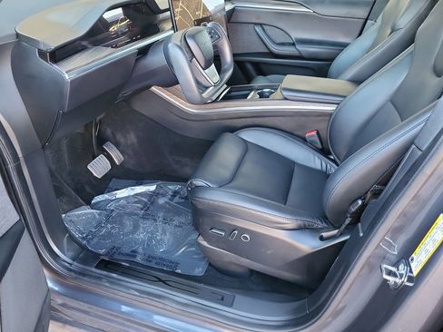 Used 2023 Tesla Model X AWD/4WD image 11