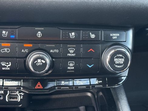 Used 2022 Dodge Durango Citadel AWD/4WD image 29